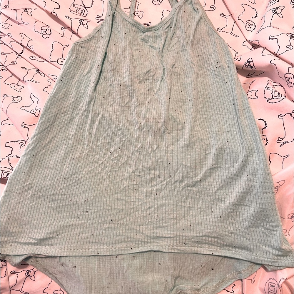 Women’s Daytrip tank top size small.